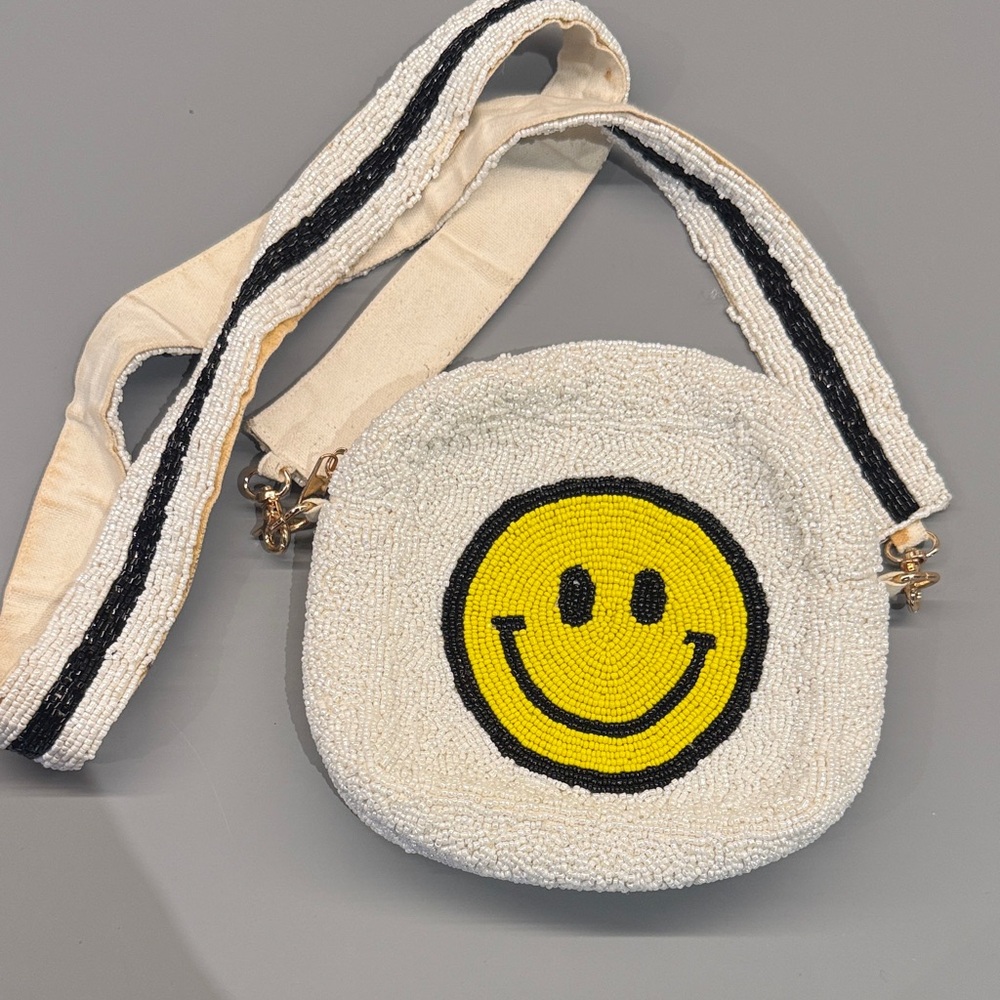Cute Smiley Face Beaded Bag